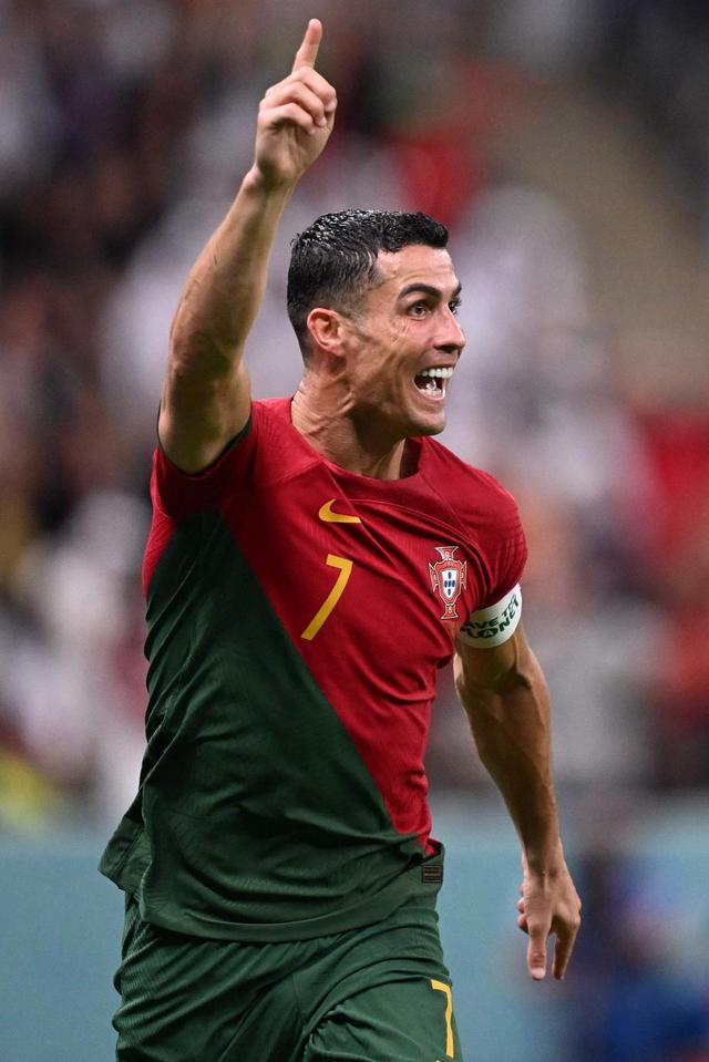 埃斯特旺：安帅在很多方面都帮了我，比赛后还给了我一个拥抱