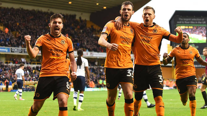 詹姆斯17投4中，纪录被终结，险成输球罪人，最后一传将功补过