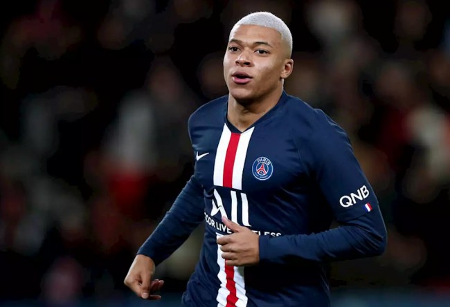 一河南球迷骑三轮车875公里，耗时19天抵达足协杯决赛地苏州