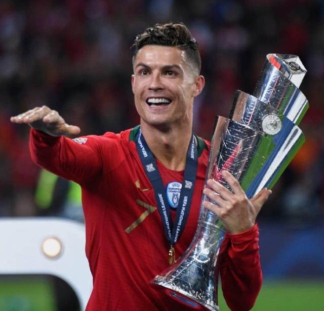 克林斯曼：看好葡萄牙夺得世界杯；希望内马尔为巴西出战