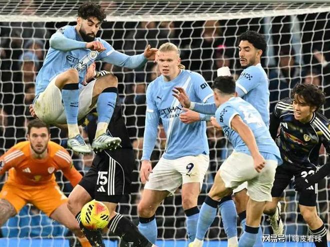 你们猜猜巴扎黑最喜欢带哪顶帽子？